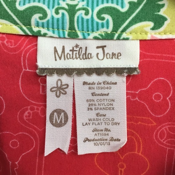 Matilda Jane It’s A Wonderful Parade Green Acres Floral 3/4 Sleeve Tunic - Picture 7 of 9